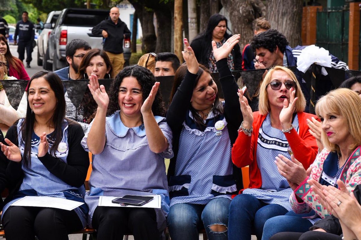 gustavomenendez's tweet image. El Jardín de Infantes 903 del #BarrioAmandy de #Merlo hoy cumplió 50 años ! Felicitaciones a las docentes, padres y nuestros pequeños merlenses por tan lindo festejo ! Cuanta alegria y cariño en toda esa comunidad educativa ! #JuntoalVecino @MerloGob