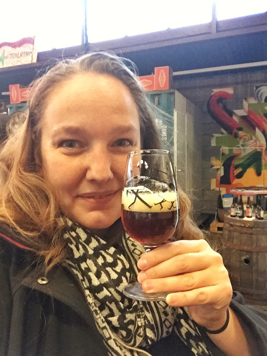 OngewoonLekker's tweet photo. Gefeliciteerd alle 3e, 2e en 1e plaats winnaars! Winnaar categorie #speciaalbock: #Bronckhorster Brok in de keel Auchentoshan BA, winnaar Dubbelbock: #SNAB #ijsbok, winnaar #DonkerBock: #Muifel D’n Ossebock!
.
.
#bockbier #mitra #bestebockbiervannederland https://t.co/oU64MWKaGK