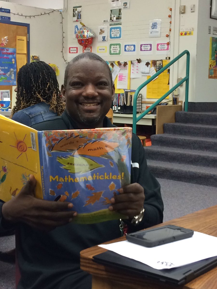 CHUHELA's tweet image. The Math Guy is reading!! @ChuhMathematics