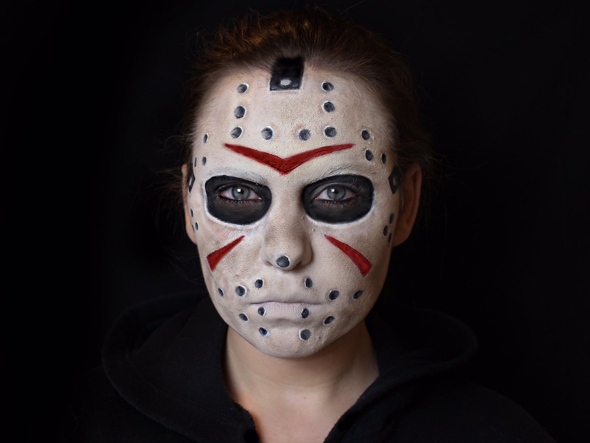 StephBatista's tweet photo. He’s out there... 🔪Day 26: Jason #31daysofhalloween #halloweenmakeup #mua #dmvmua #morphe #wakeupandmakeup #mehron #undiscovered_muas https://t.co/nWAuRR88ki