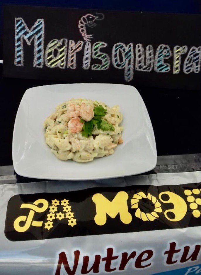 UES_MX's tweet photo. Con platillos innovadores utilizando pasta como ingrediente principal, alumnos de Ing. en Tec. en Alimentos de UES Navojoa ganaron el 1er. Lugar del concurso del Día Mundial de la Pasta organizado por La Moderna y donde participan universidades de Obregón y Navojoa. ¡Felicidades! https://t.co/xUfVVCmGBg