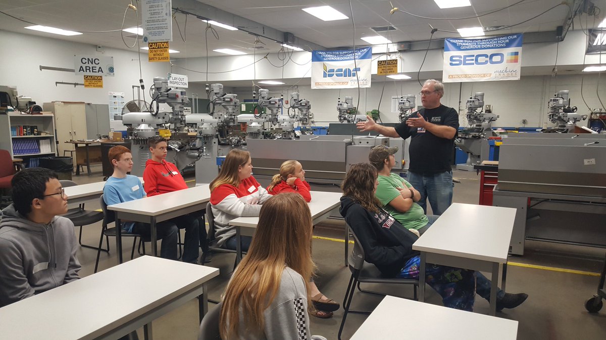 BRVCounselor's tweet photo. Our 8th graders visited the New Castle Area Career Center today.  We're planning for the future &amp; excited about so many opportunities! @NCCareerCenter1 @BRVPrincipal https://t.co/vCmkeyMOv8