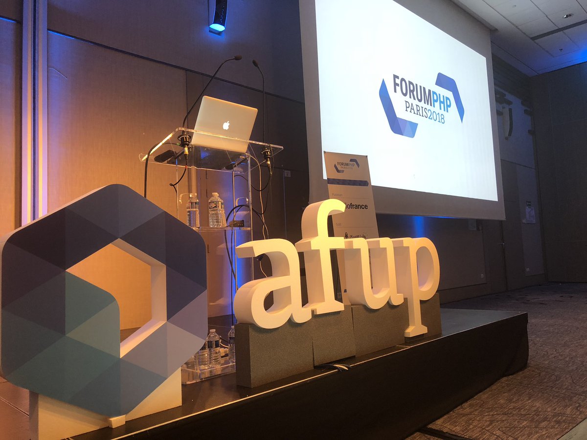 be_api's tweet image. Merci @afup pour ces deux belles journées au #phpforumparis #phpforum