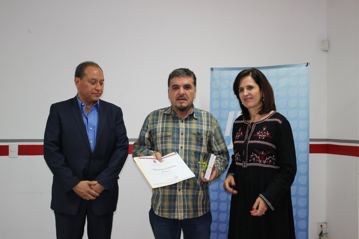 Enhorabuena a las siete asociaciones civiles que obtuvieron su #ReconocimientoIJAS. 

Bienvenidas a la #FamiliaIJAS, a partir de hoy queda incorporada al Padrón de Instituciones de Asistencia Social Privada.