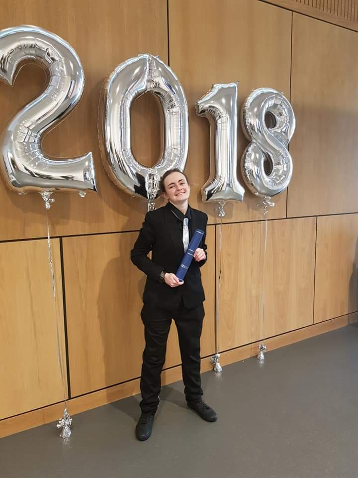 mackenzie_april's tweet photo. I graduated today!!! 👩‍🎓🎓#MCGraduation @MorayCollege https://t.co/mdi9IblTAW