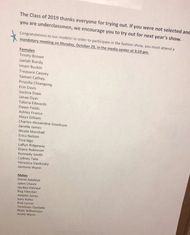 uhsa19's tweet photo. Congrats to all of those who made it in the fashion show👍🏾 https://t.co/S6N52RfvO8
