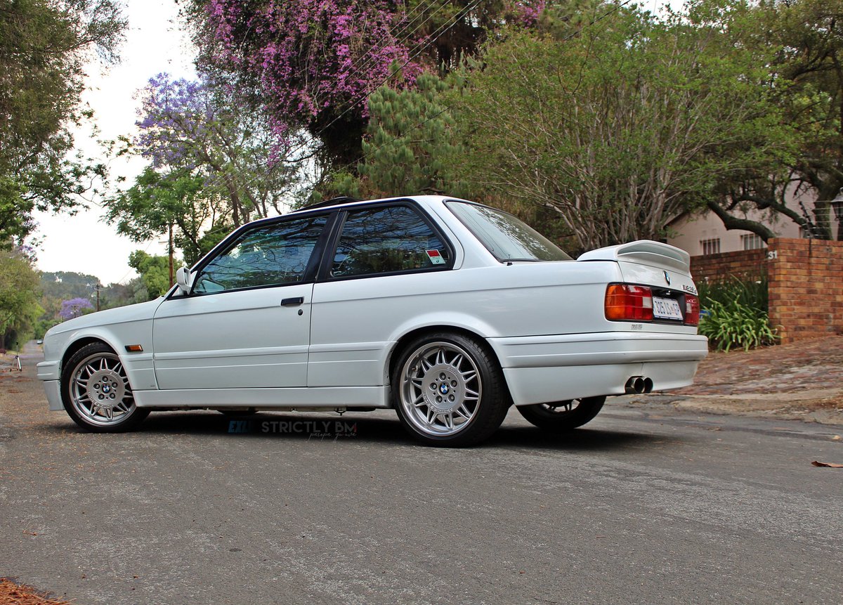 Gusheshe 😍🔥👌💯🔞⛔💊💦💧
#bmw
#e30
#325iS 
#Mtechnic 
#m20b27
#Alpina 
#27
#m20
<a href="/BMW/">BMW</a> @ALPINA_GmbH <a href="/ALPINAGB/">BMW ALPINA GB</a> <a href="/BMW_SA/">BMW South Africa</a> <a href="/BMWMotorsport/">BMW M Motorsport</a> <a href="/BMW_Classic/">Kurt</a> <a href="/BMWi/">BMW i</a>