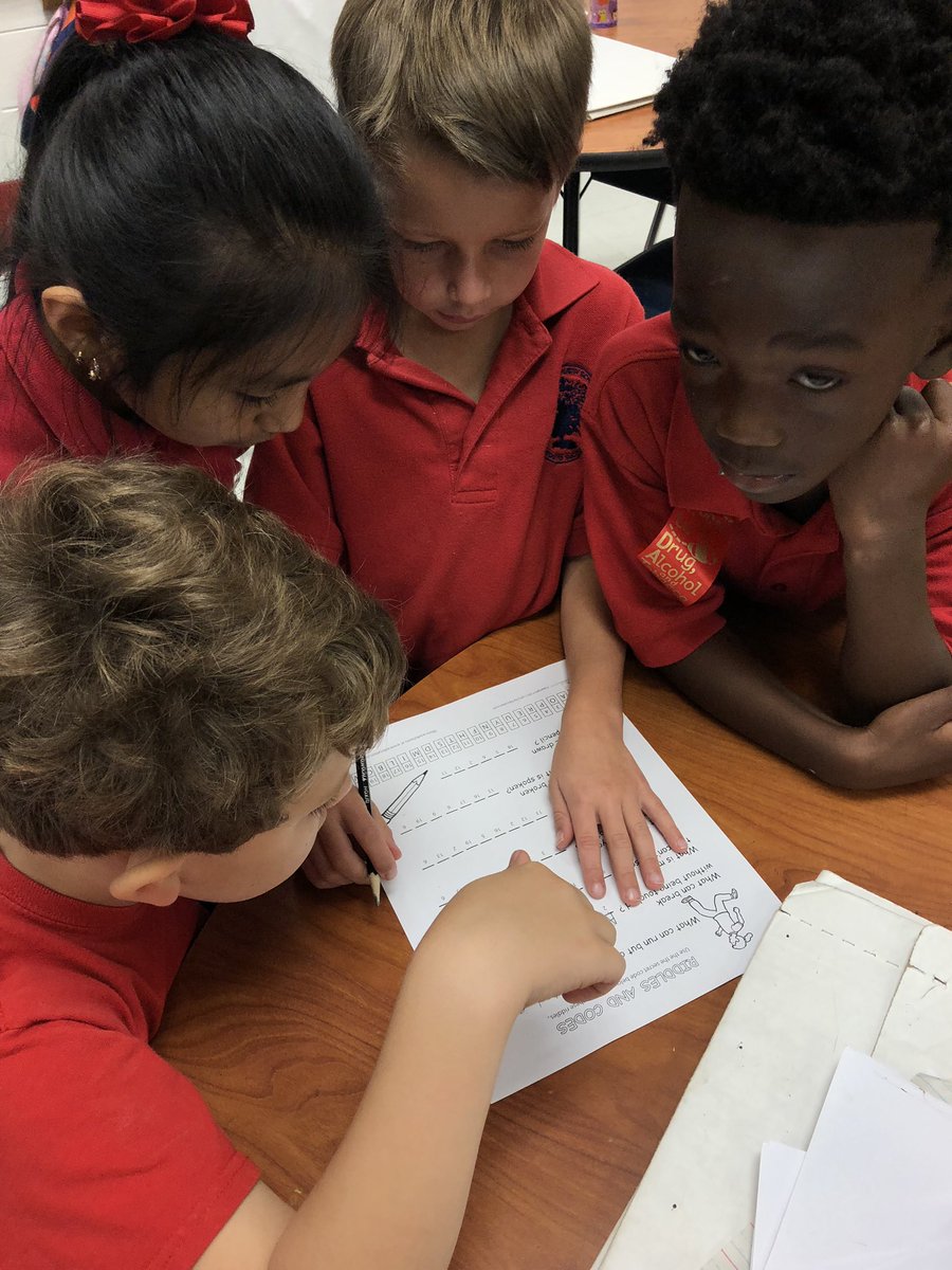 Golden2nd's tweet image. Working hard as detectives today during our 4Cs club! #AustinInnovators #crypticmessage #cryptogram