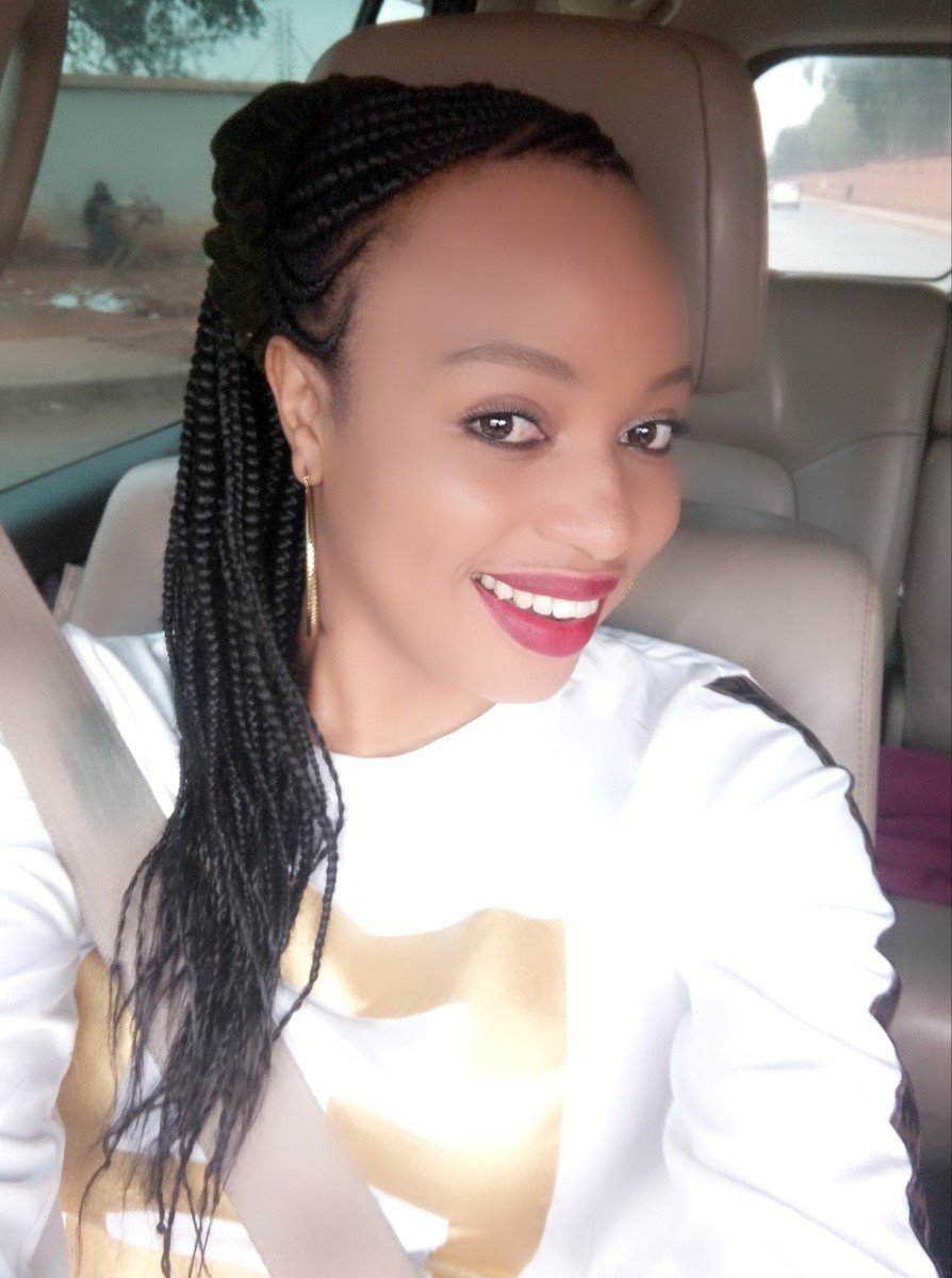 Milele_FM's tweet photo. Vaa mkanda na tuingie kwenye masaa ya utaratibu,tunakutibu uchovu ndani ya #RhumbaOxygen na @mwajumachozi Unacheck in ukiwa wapi? https://t.co/GnlW2dIqk9