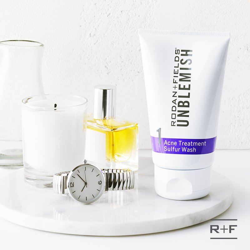Doesn’t it seem like simply looking in the mirror causes breakouts? Using the #RodanandFields #Unblemish Regimen consistently is a must, but lifestyle changes can help, too. 

Learn about some acne-triggering habits you might not be aware of: bit.ly/2CHdITy. #DermRF