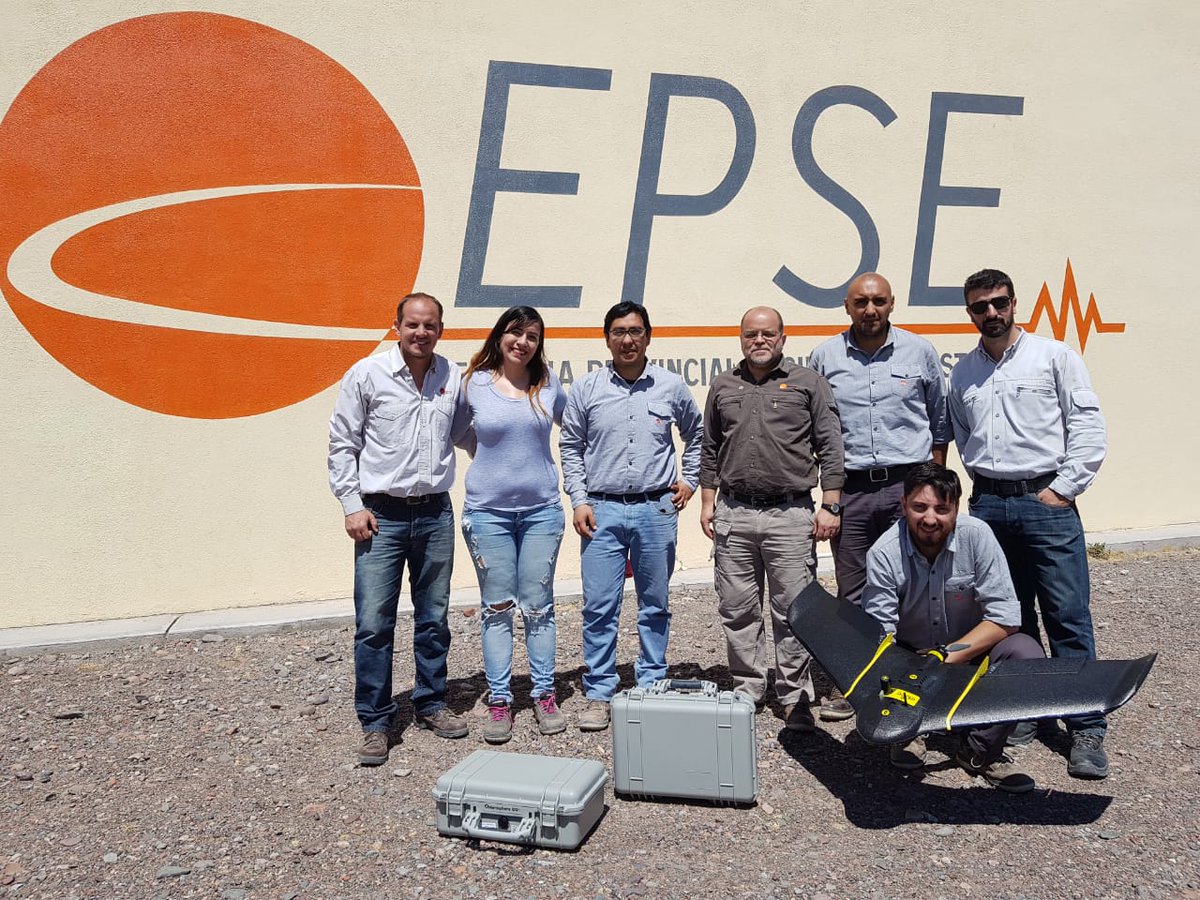 MaruMoreiras's tweet image. Entrenamiento y vuelo bautismo #eBeePlus con #EPSE  👏🗺️🇦🇷 @geosistemassrl  @sensefly #Ingeniería #agrimensura #topografia #drones