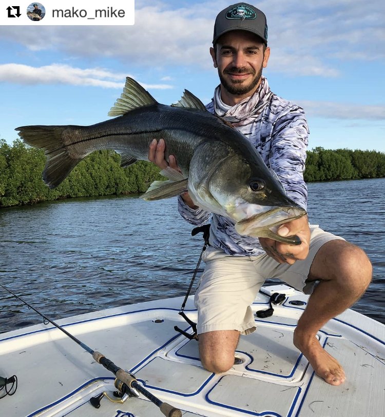 seadek's tweet photo. We made it through the week, now cheers to the weekend! 

#Repost @mako_mike with @get_repost
・・・
37" stud snook in the backcountry! #inshoreexcursions #reellife #tufline #teamfishline #chasingcharlestonrods #barracudacastnets #skifflife #backcountryfishing https://t.co/OIMYok7D6r
