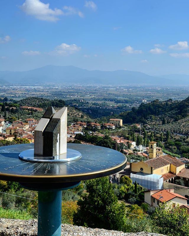 pontormoit's tweet photo. A beautiful view of our #Carmignano from the Rocca (the castle ruin above town). Watch the video with @visitcarmignano on our IGTV to learn more about this monument that you can visit on weekends and during special events | photo by @tombiga70 #repost
.
… https://t.co/l8c8U5EfFd https://t.co/aPrKgh32E5