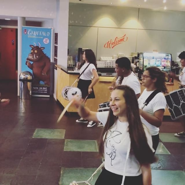 O7Drumproject's tweet photo. A small taste of today performance! Join us tomorrow @thefi.eld
@o7drumproject
@stratford_circus
#drums #percussion #testbeds #dancewithdrums #ukcca #o7drumproject #london #eastlondon #stratford https://t.co/mxm6kJxpZf https://t.co/tpR6y6oyig