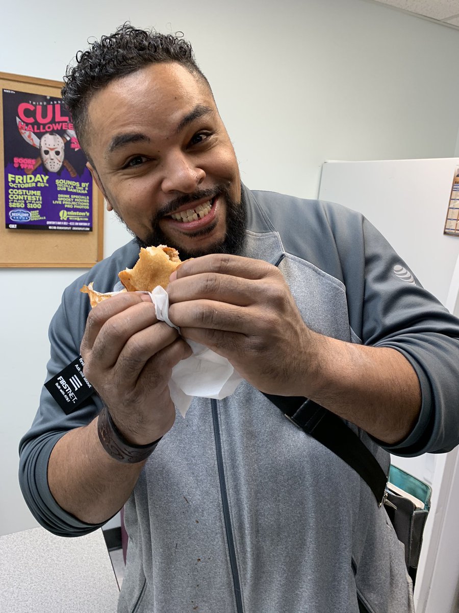 Team_TopCity's tweet photo. The McRib is back. And so is Top City! Launchin’ and lunchin’. @ARSM_Mike #XRLaunch #McRibIsBack #KAMO #getscrappy @MSMConnects https://t.co/z9Ozfqs5xm