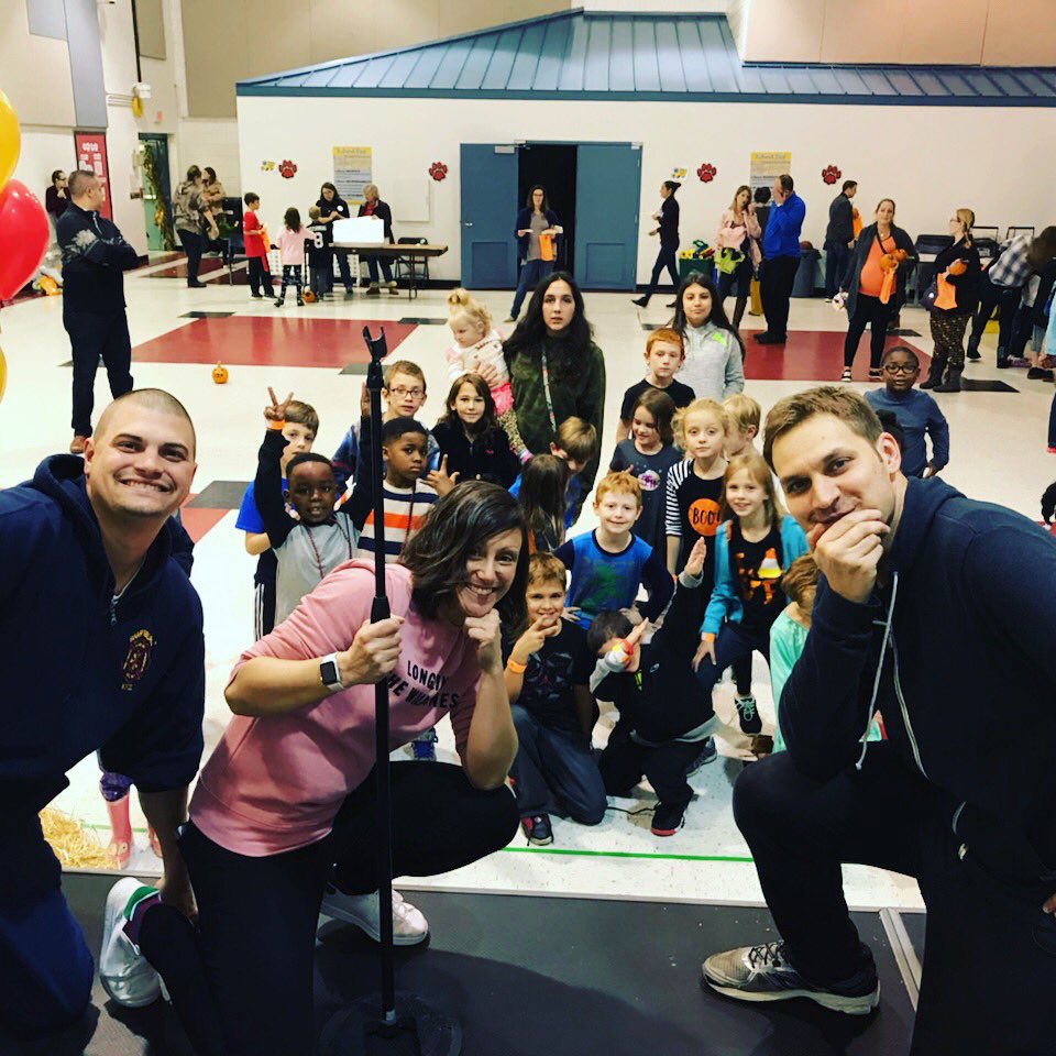 Josh and Gab tweet media