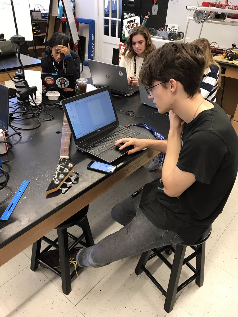 LusherPLTW's tweet photo. In the Engineering Lab today we saw laser cutting, 3D printing, and CNC routing! Amazing work from our engineering teams! 🛠⚙️🤓#lusherpride #pltw https://t.co/uG7zMqTvLR