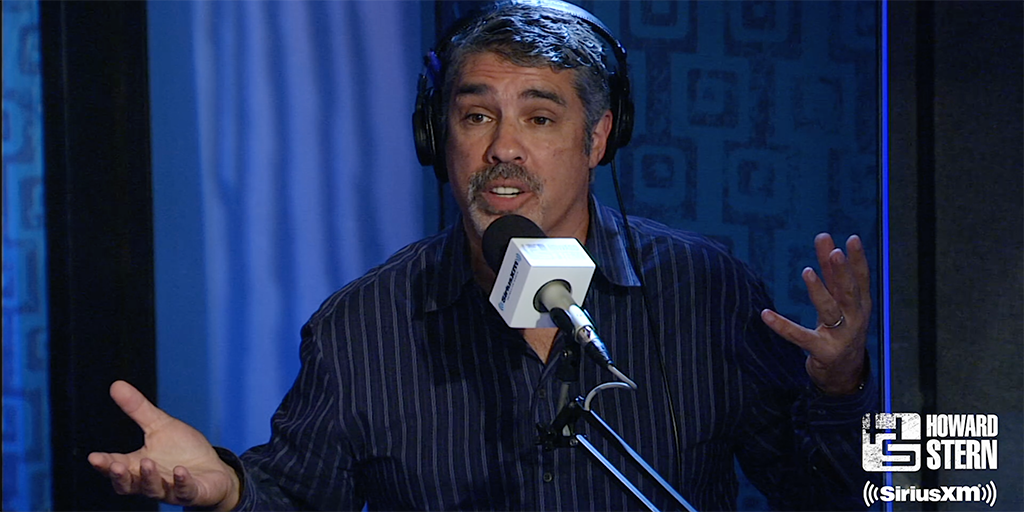 sternshow's tweet photo. This week in Howard History, @robertAbooey unfriended @HowardStern on Facebook—go back to that infamous day and watch the #TopNoine moments from this week's #SternShow now: https://t.co/0iKI0FJO2P https://t.co/cipQBVjwYI