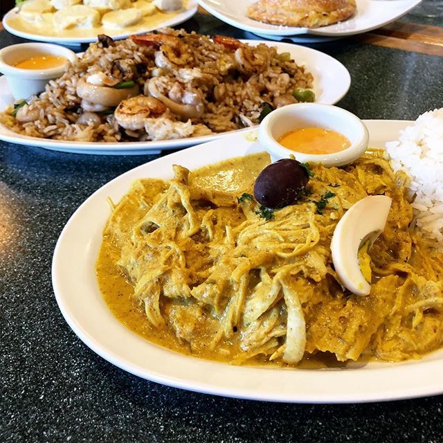 PhatFoodies's tweet photo. If you haven’t checked out @limacriollaatx definitely stop by for some good eats! #atx #phatfoodies #austinfoodie #austinfoodstagram #austin360eats #dineatx #austineats #keepaustineatin #512eats #atxeats #atxfood #eeeeeats #limacriollaaustin https://t.co/tSv9HKx1rD