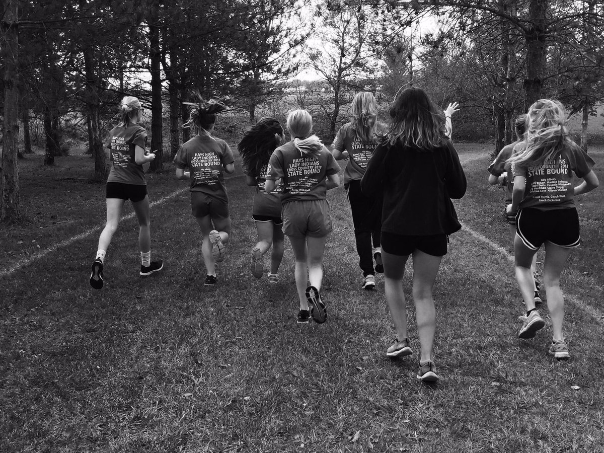 hays_xc's tweet photo. Having fun at Rim Rock! https://t.co/d3CKFEp398