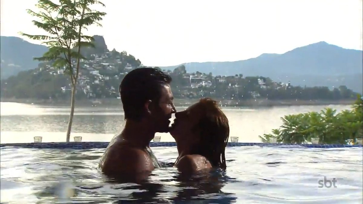favsoftelevisa's tweet photo. Casalzões de 2018

- Mañana Es Para Siempre
(Fernanda Elizalde e Eduardo Cruz #FerDu)

- Que Pobres Tan Ricos
(Guadalupe "Lupita" Menchaca e Miguel Ângelo #Luguel ou #Miguelita) https://t.co/iQWLr2EQBT