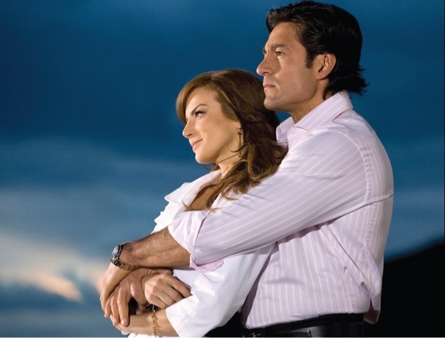 favsoftelevisa's tweet photo. Casalzões de 2018

- Mañana Es Para Siempre
(Fernanda Elizalde e Eduardo Cruz #FerDu)

- Que Pobres Tan Ricos
(Guadalupe "Lupita" Menchaca e Miguel Ângelo #Luguel ou #Miguelita) https://t.co/iQWLr2EQBT