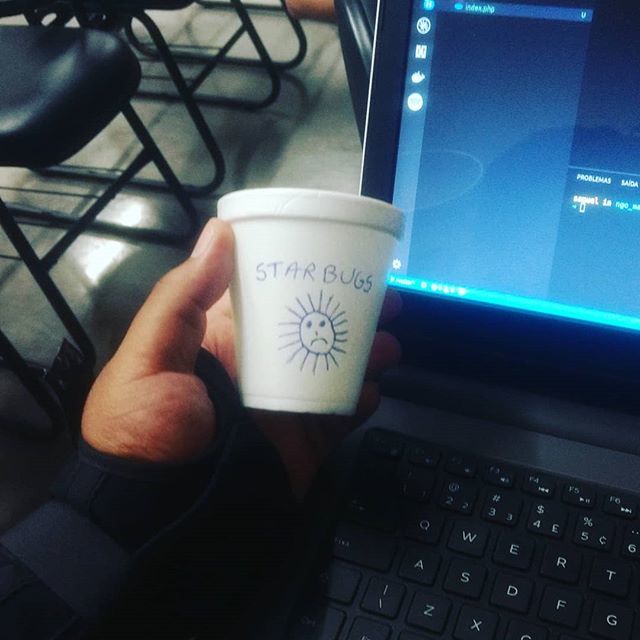 MukahFranklin's tweet image. #coffeecode #startingcode #php #codelife #starbugs ift.tt/2AtM0rW