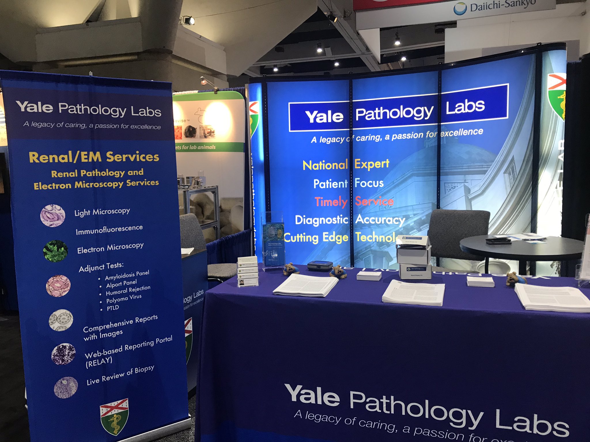 Frank Mennone on Twitter visit Yale Pathology Labs at booth 1137