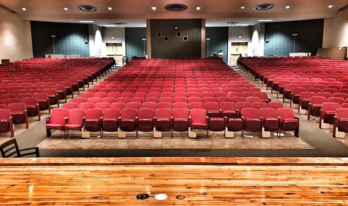 TprPurdy's tweet photo. These chairs may be empty now, but will soon be filled with 525 Garrard County Middle School Students for the @kystatepolice #DestructiveDecisions Program.
#GarrardShines
#MakeGoodChoices https://t.co/ad6xyv1yxI