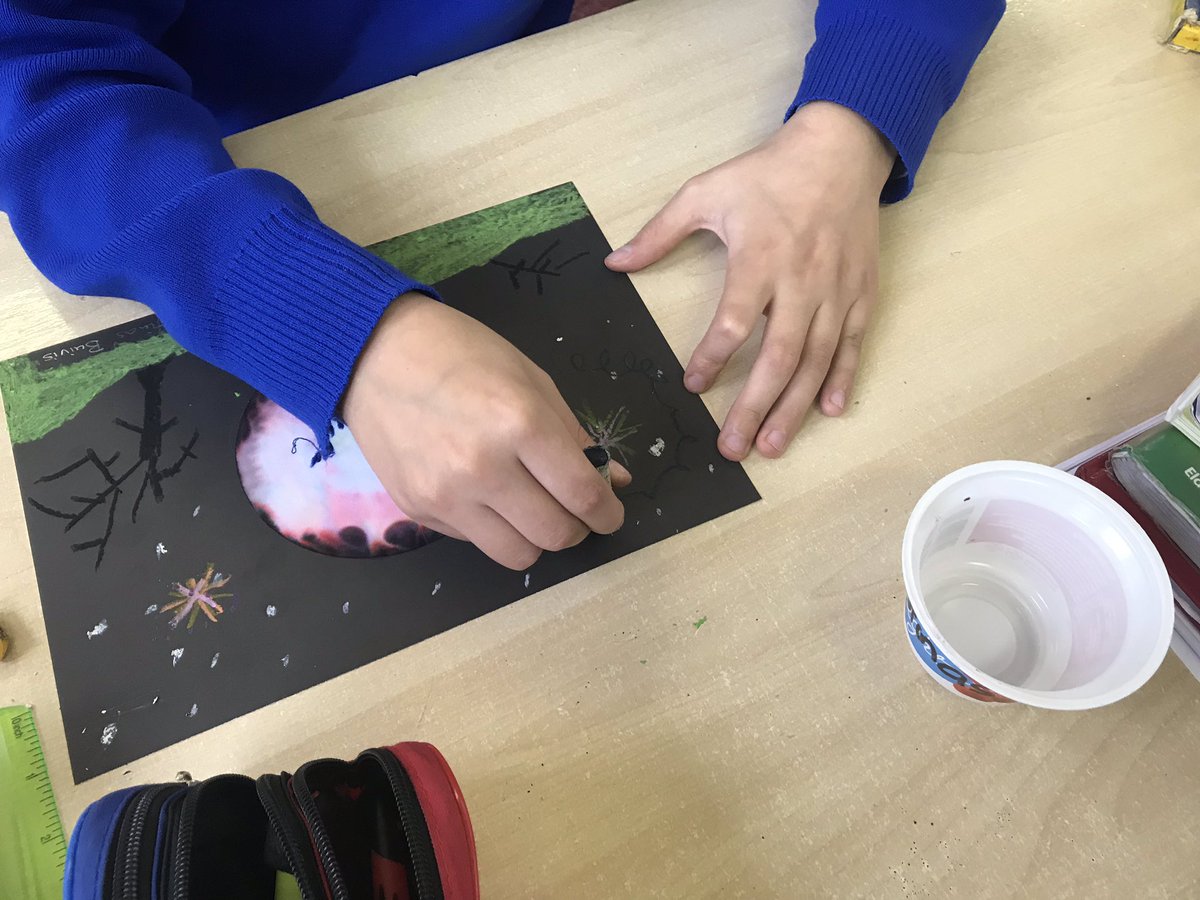 StPatricksBoys's tweet photo. Science at its best. We investigated Chromatography and produced fantastic Hallowe’en Art #5thand6thclass #stemeducational https://t.co/CbvZ8fpudo