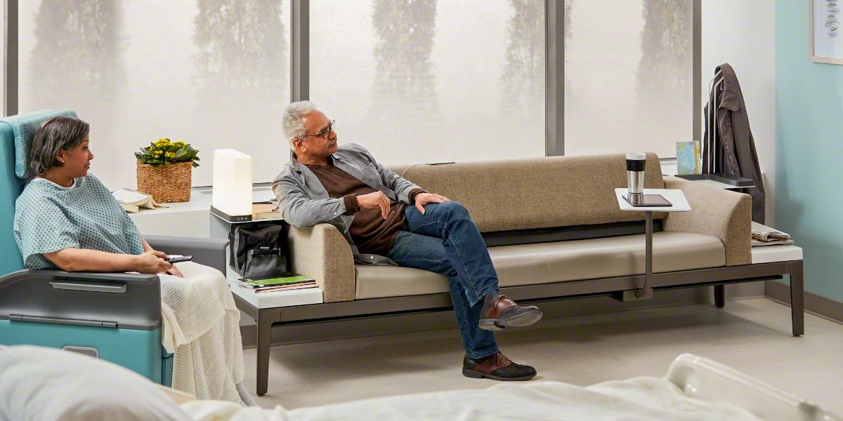 bkmoe's tweet photo. What makes a good chair great? The Empath recliner is developed entirely from real-world insights and is based on observation and analysis. The design takes the needs of the patients and the clinicians who will use it to reduce stress and possible injury. 
#FurnitureFriday #bkmoe https://t.co/Bdm20a4yLH