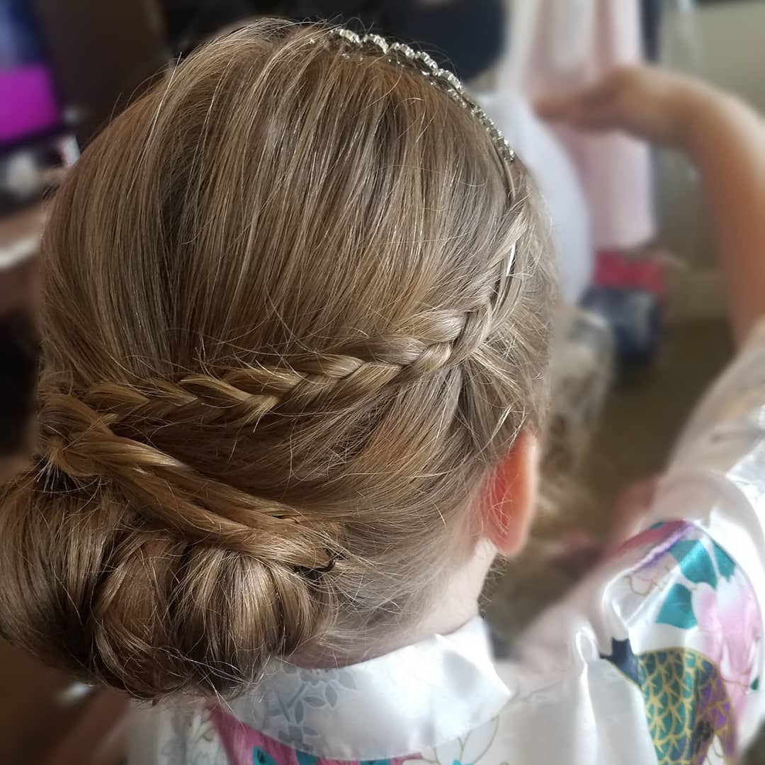 Evelina Natoli On Twitter Flower Girl Hair
