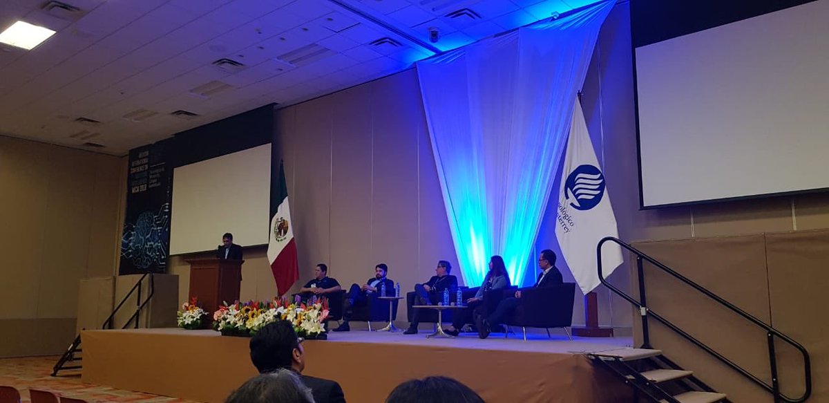 smia_mx's tweet photo. The panel on applications of #AI for industry is still in the stage! #MICAI2018 https://t.co/nDiOUYXbdP
