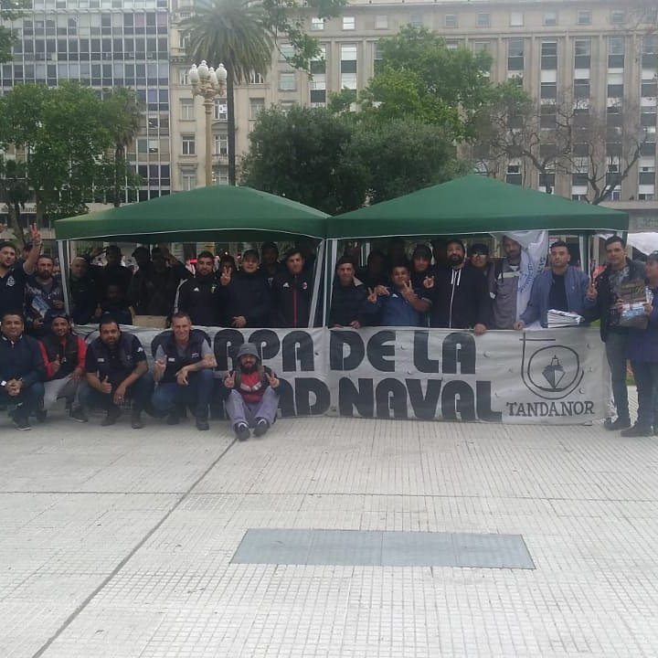 Carpa De La Unidad Naval tweet media