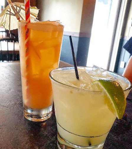 HyperionPublic's tweet photo. #Cheers to #LA Fridays. 😎🥃 #HyperionPublic https://t.co/WgUgbRNPem