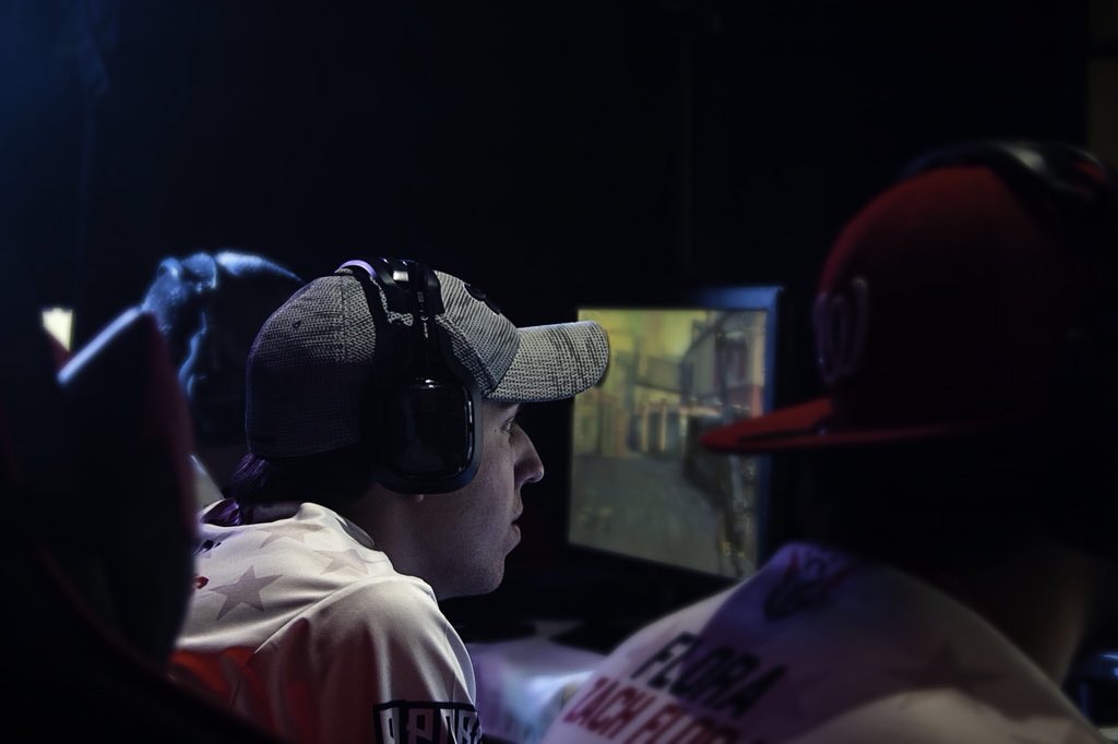 romienoodle's tweet photo. Currently at @MESEvents, hit me up if your team is looking for some🔥🔥 tourney photos
(which you should be.) Dm for rates #MESevents https://t.co/XRK86keYXu
