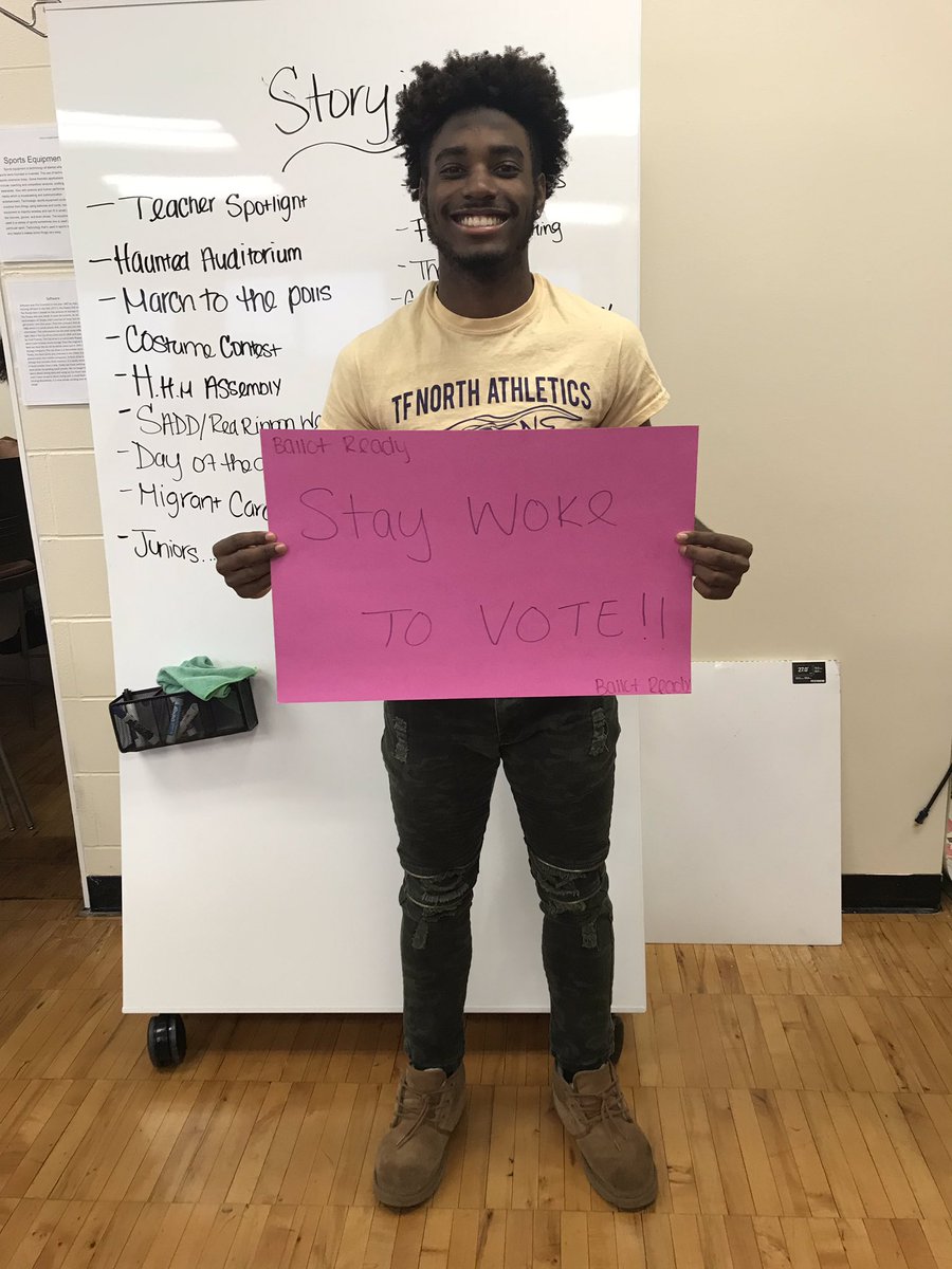 Kvng_berry2's tweet photo. Please @RepRobinKelly come to TF North to attend our #ParadeToThePolls to support us in voting for the new Governor of Illinois😇🙏🏽 #TFNVotes #CalCityVotes #TFNPride https://t.co/kyJIppUOC7