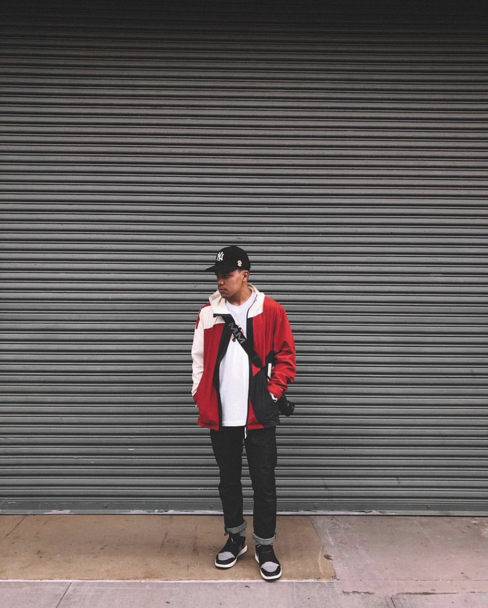 InMyJs_'s tweet photo. Posted up 🏢📍🏢
#InMyJs https://t.co/cgpWxThjZ1