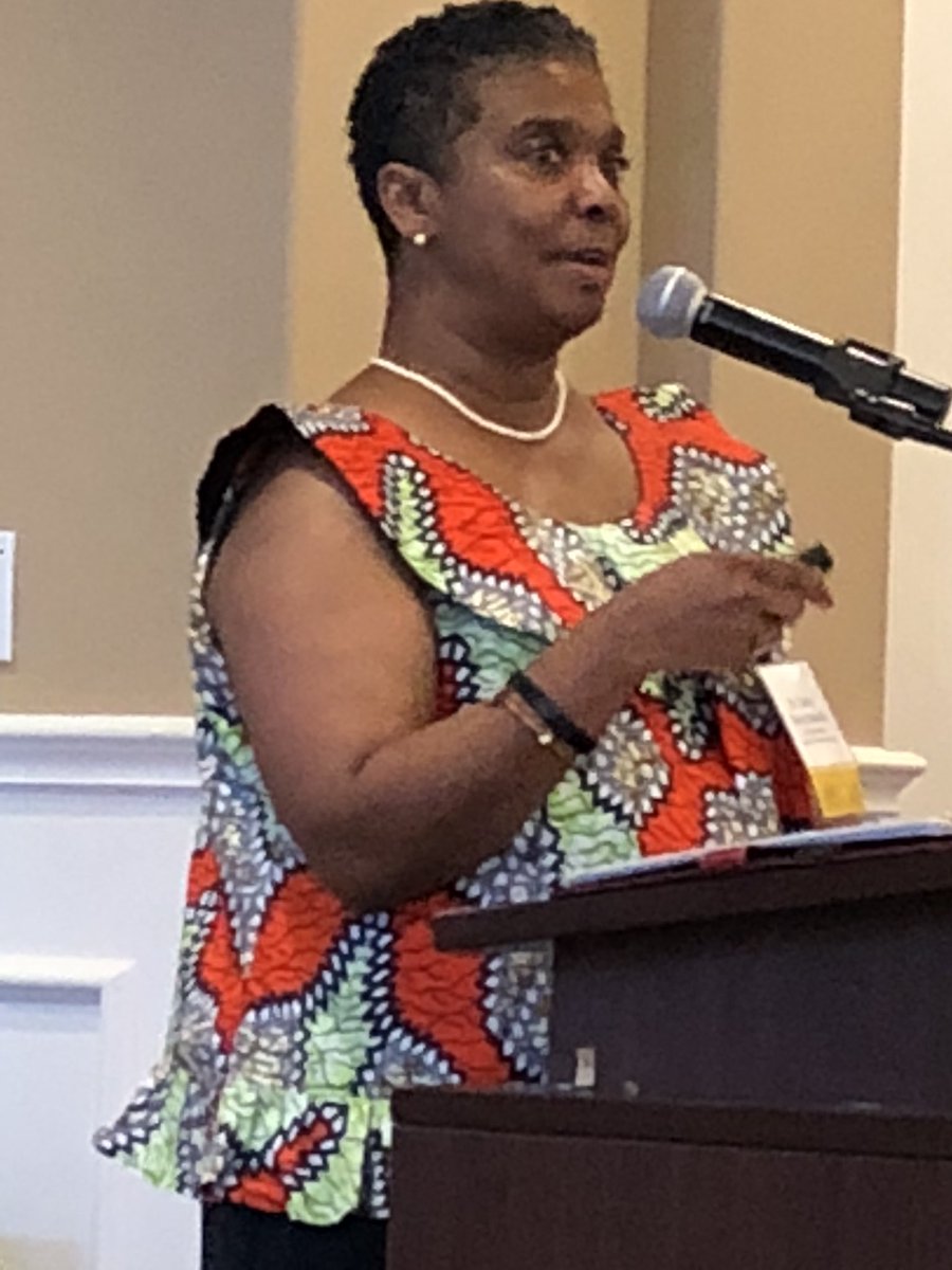RhondaMcMahon24's tweet photo. “We learn backwards and we live forward. Life is about living a great story.” @HustonTillotson President & CEO, Dr. Colette Pierce Burnette sharing The Power of the Circle with @GetSmartbyWCA attendees. #getsmart2018 https://t.co/KvVXhn92Nr