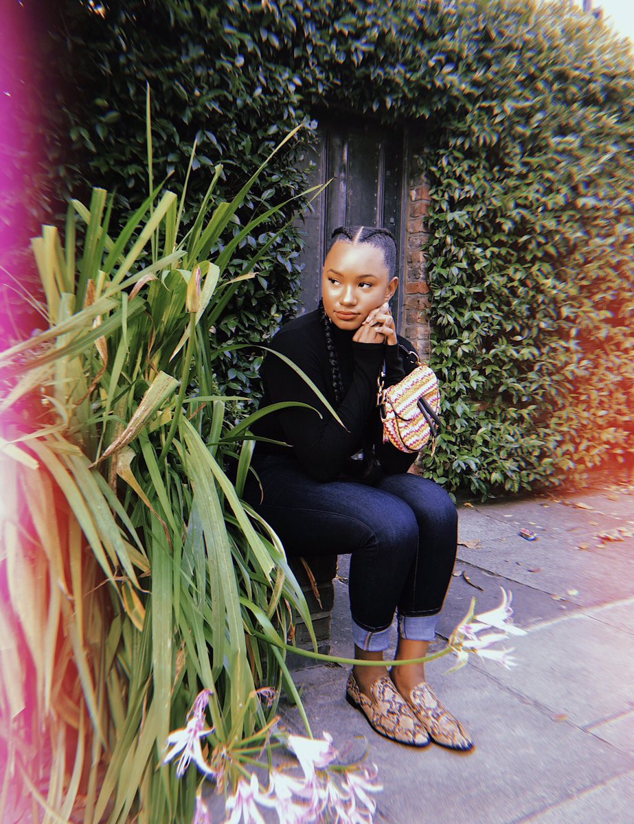 TemiOtedola's tweet image. Flower child 🌸