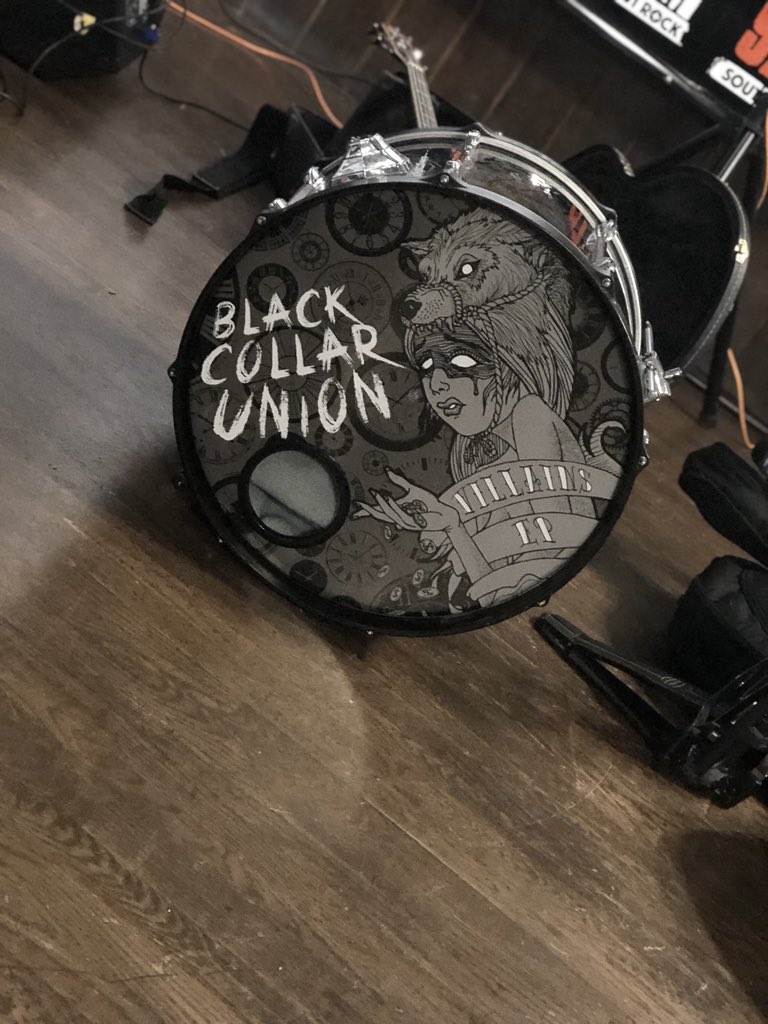 977HTZFM's tweet photo. Gearing up for a great afternoon at @The_Grantham for #TJsTapTour in partnership with @MillStreetBrew! @BCUofficial is opening for @Monster_Truck_. It’s a Tap Tour you won’t want to miss! #HTZFMRoadies https://t.co/Ir9Od7DCff