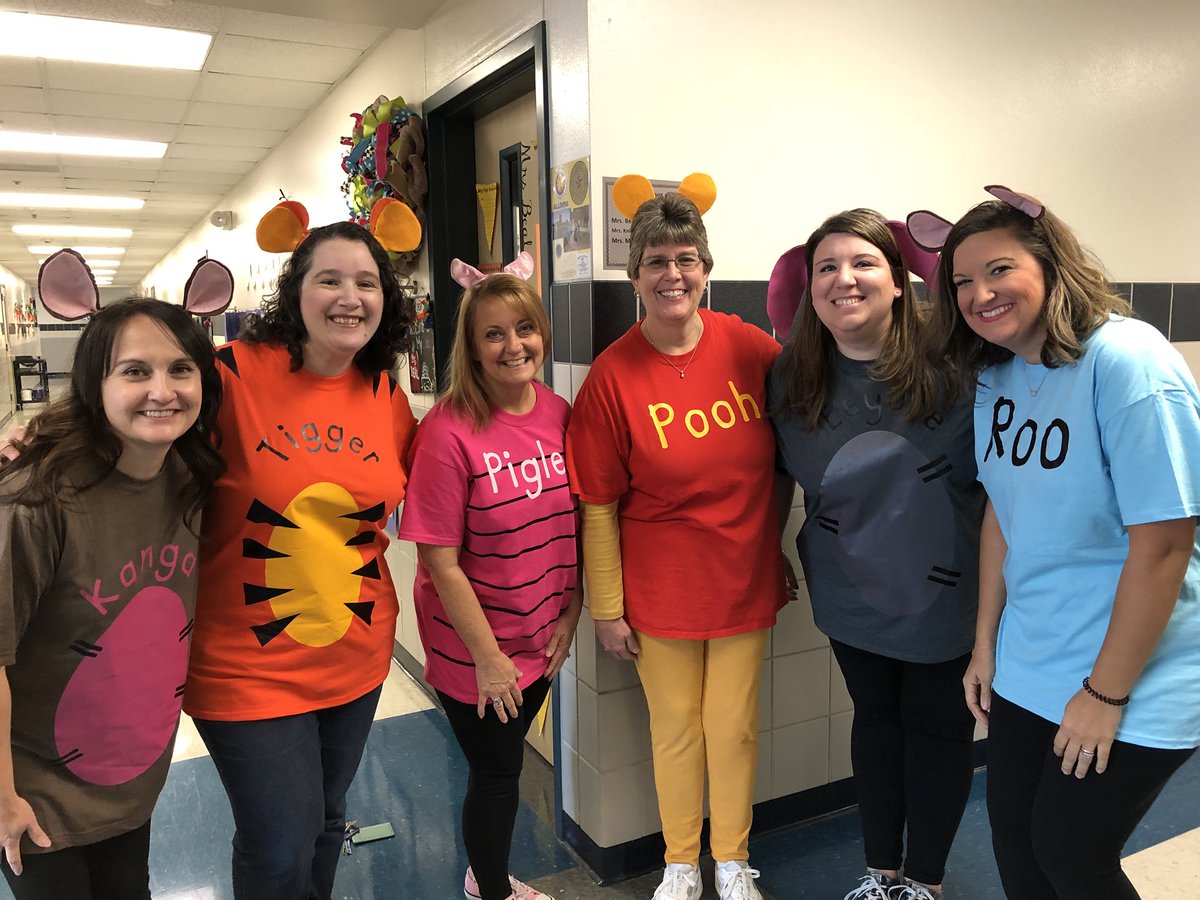 aemorrel's tweet photo. Happy Halloween from the Hundred Acre Woods! #scareawaydrugs https://t.co/BzPx1U9g90