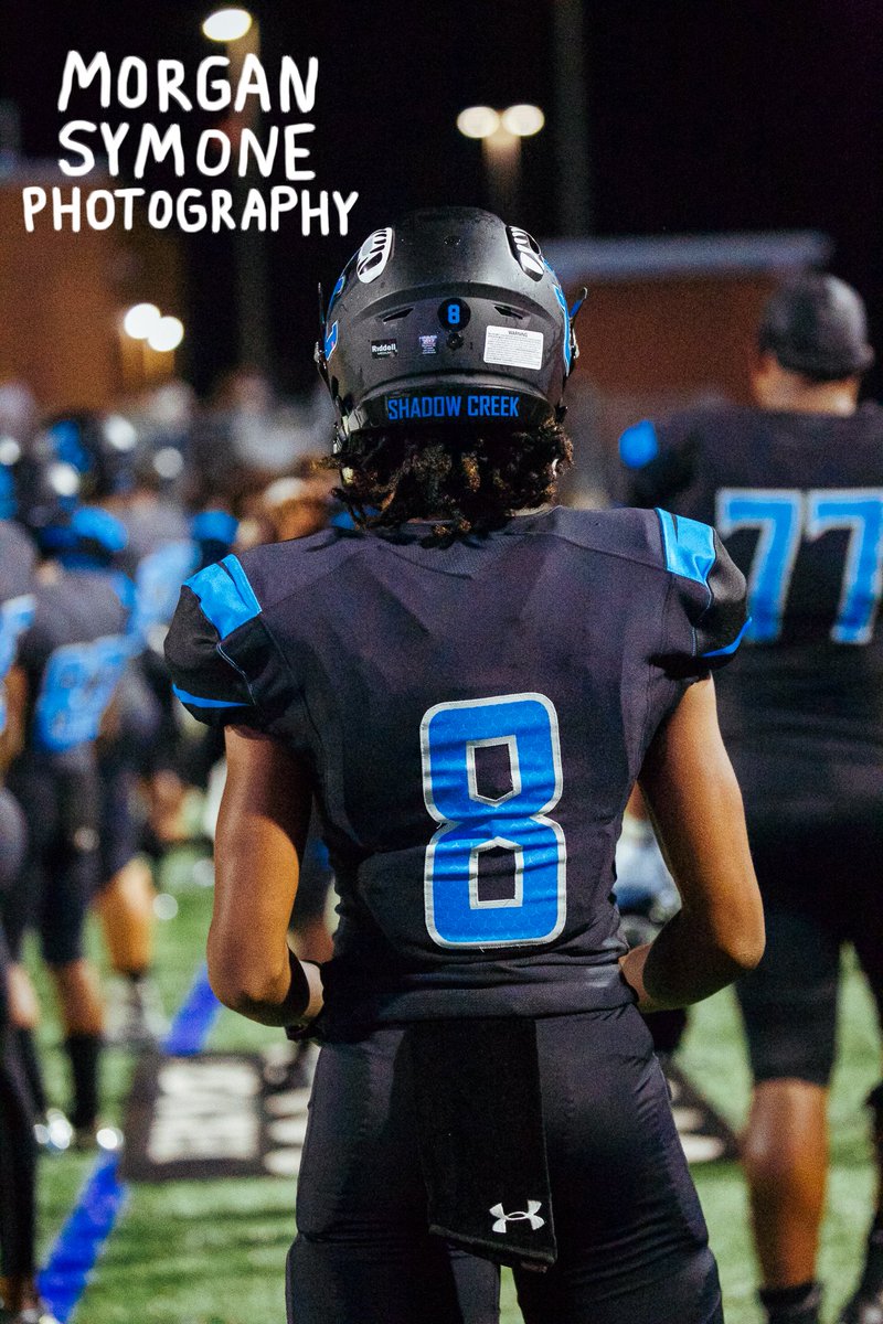morgansymonepic's tweet photo. @kburkhalter_ @SCSharkFootball 
shadow creek hs football.
9.28.18.
photos by morgan symone. https://t.co/buVTmi8baU