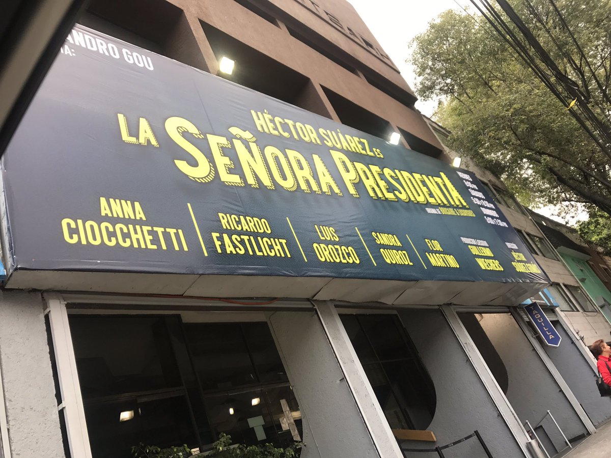 Listos para ir hoy al TEATRO ALDAMA a reírse con #LASEÑORAPRESIDENTA ????1 función 8:00 PM <a href="/HectorSuarezTV/">Hector Suarez</a> <a href="/fastlicht/">Ricardo Fastlicht</a> <a href="/SandraQGT/">Sandra Quiroz</a> <a href="/luisorozcoactor/">luis orozco</a> <a href="/martino_flor/">Flor Martino</a>