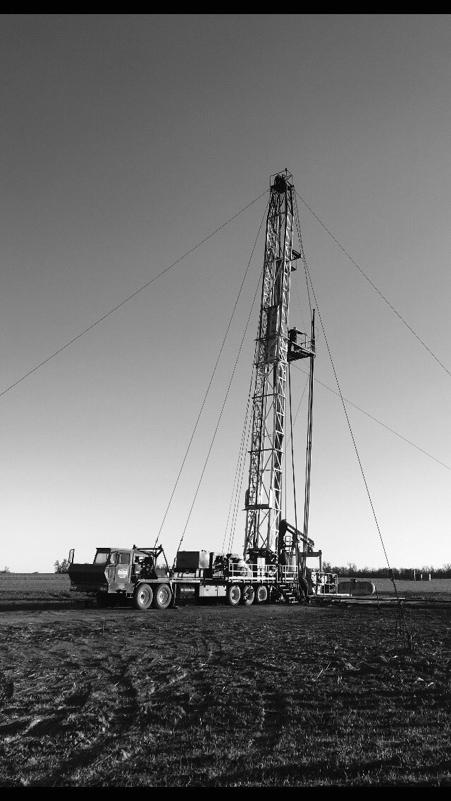 Day #3 #blackandwhitechallenge  ⁦<a href="/leephigh/">Nathan Leeper</a>⁩