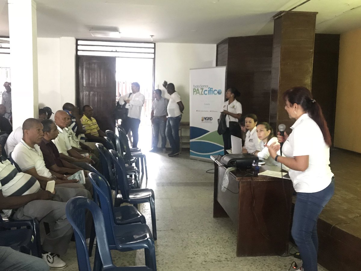 TSPazcifico's tweet photo. #GuapiHoy @TSPazcifico y la alcaldía municipal iniciamos la socialización de alternativa de Acueducto para el municipio de @Findeter @Minvivienda https://t.co/EQ1pI1tYRz