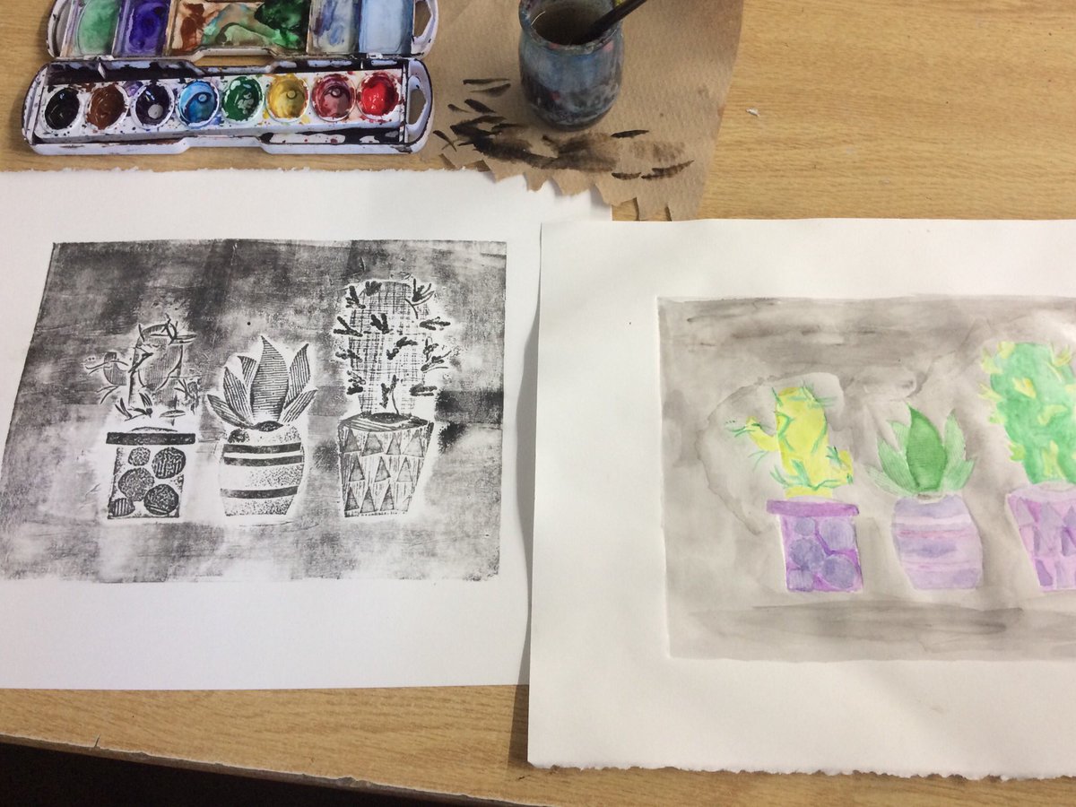 jfr_visualart's tweet image. Check out the grade 9’s working hard at printmaking! Way to go Ross students!