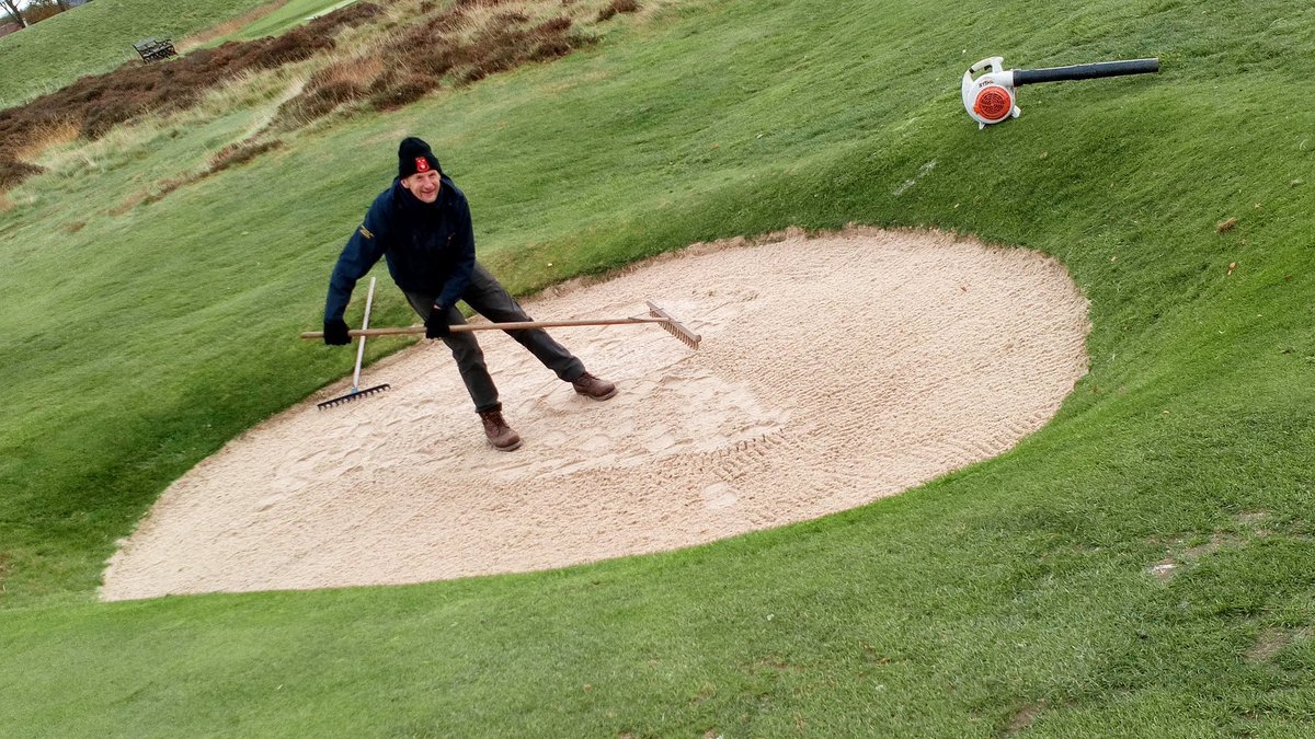 stufergusonmg's tweet photo. Golf Course in good shape heading into the weekend @WestLintonGolf Have A Great One on the Moor! #GetintoGolf #ServiceWithSmile #ArticWinds #DontLinger #Layers3 #TheGolfContinues https://t.co/Vv1YIfjzxe