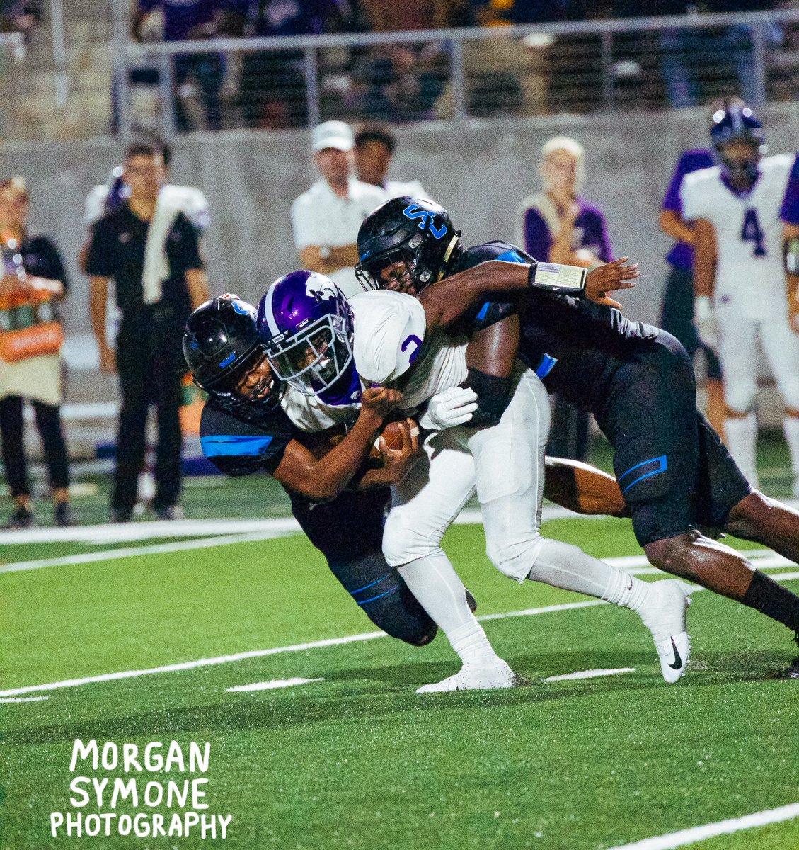 morgansymonepic's tweet photo. @AlecBryant7 @SCSharkFootball 
shadow creek hs football.
9.28.18.
photos by morgan symone. https://t.co/o88Z2FiT3b