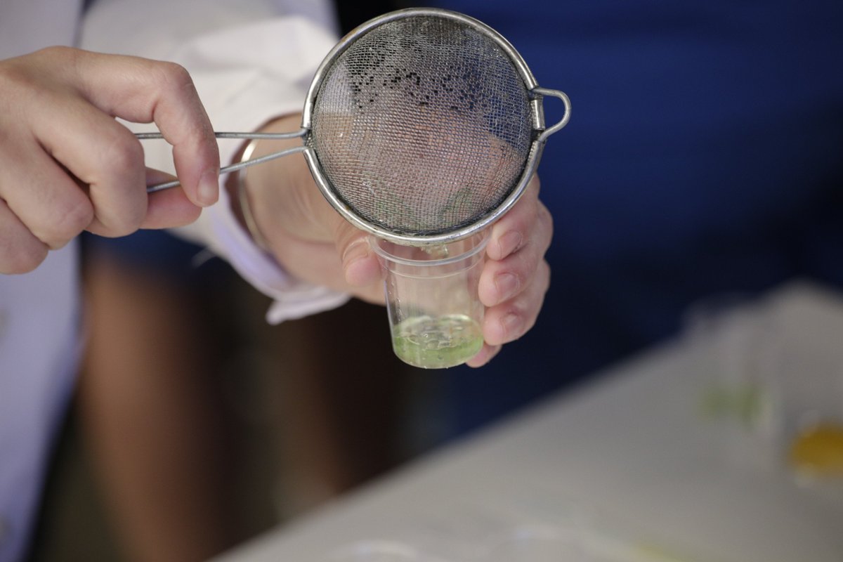 Andres_Larre's tweet photo. ¡Mirá cómo fue la segunda edición de #BACiencia en #Innova2018! Cinco días para descubrir que #DetrásDeTodoHayCiencia👨🔬 @BAcienciaytec https://t.co/2O2kzSWSwV